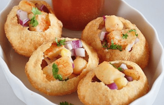 Gol Gappay – Pani Puri (water balls)