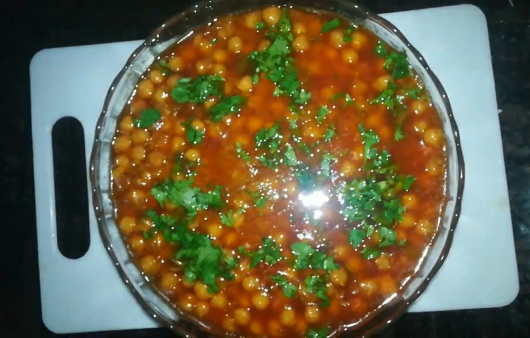 Lahori Degi Chana ( chickpea) main