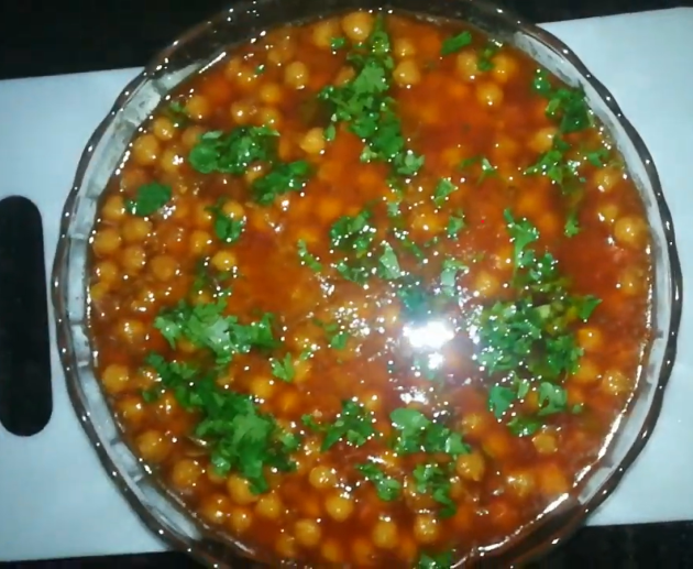 Lahori Degi Chana ( chickpea) main