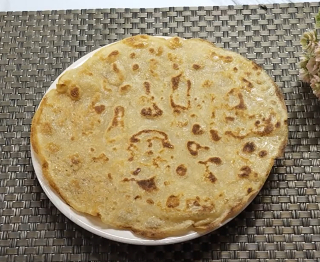 Aloo ka paratha main