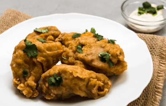 Pakora Masala main