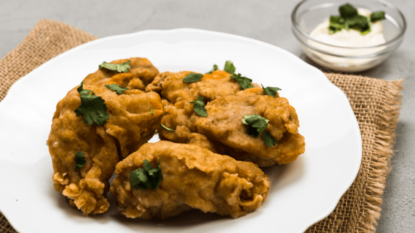 Pakora Masala main