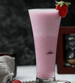 Strawberry Milkshake Smoothie